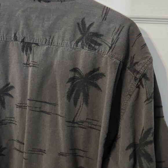 Cabela's Men's Gray Hawaiian Button Front Camp Shirt Size XL Collar Pocket - Picture 3 of 11